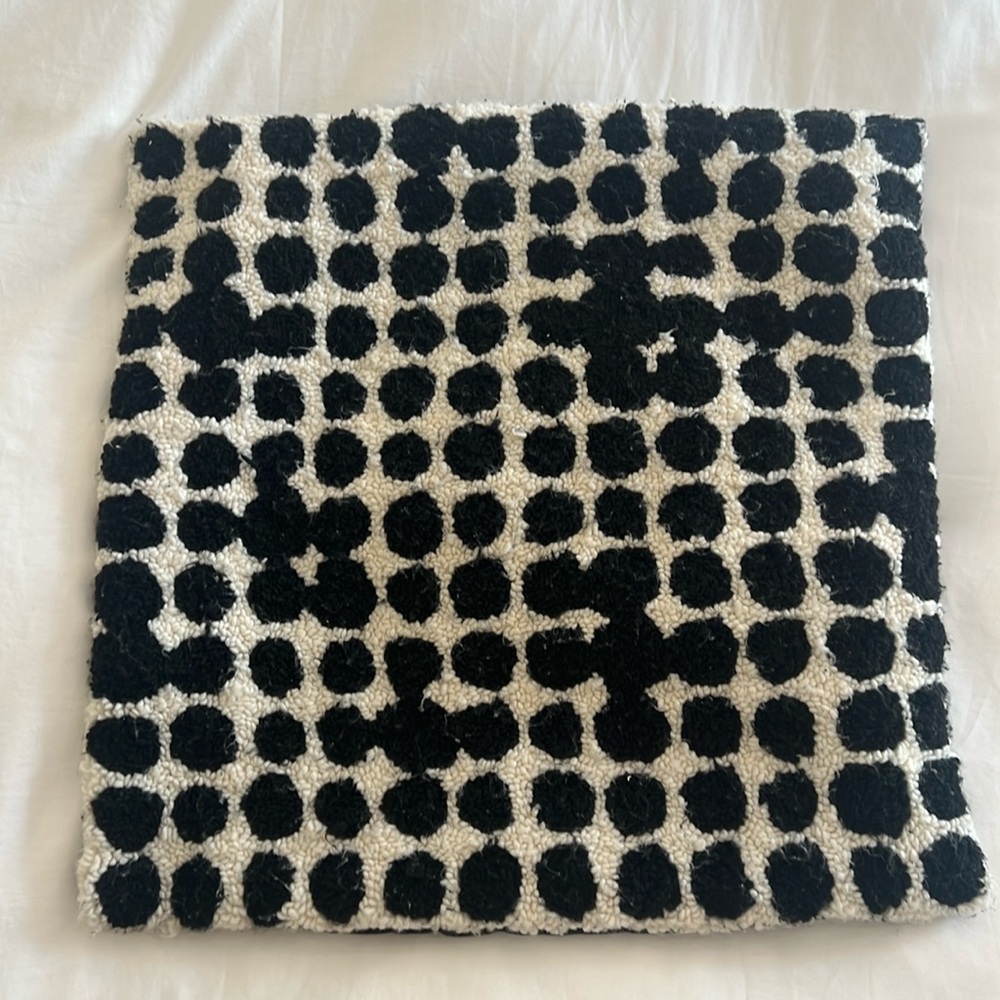 Kate Spade “Saturday” Pillowcase